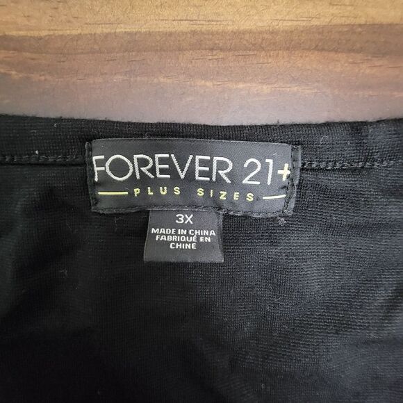 Forever 21+ Black Sweatshirt With Front Zipper and White Lines Size 3XL - Picture 8 of 9